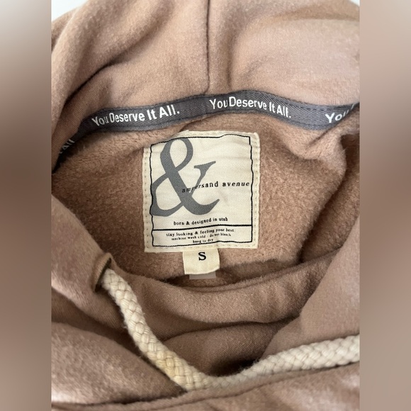 AMPERSAND AVE | Women’s Tan and Black Cowl Neck Hoodie Sweater - Picture 4 of 8